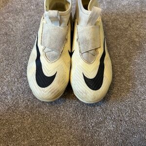 Nike Kids Mercurial Soccer Cleats 2.5Y